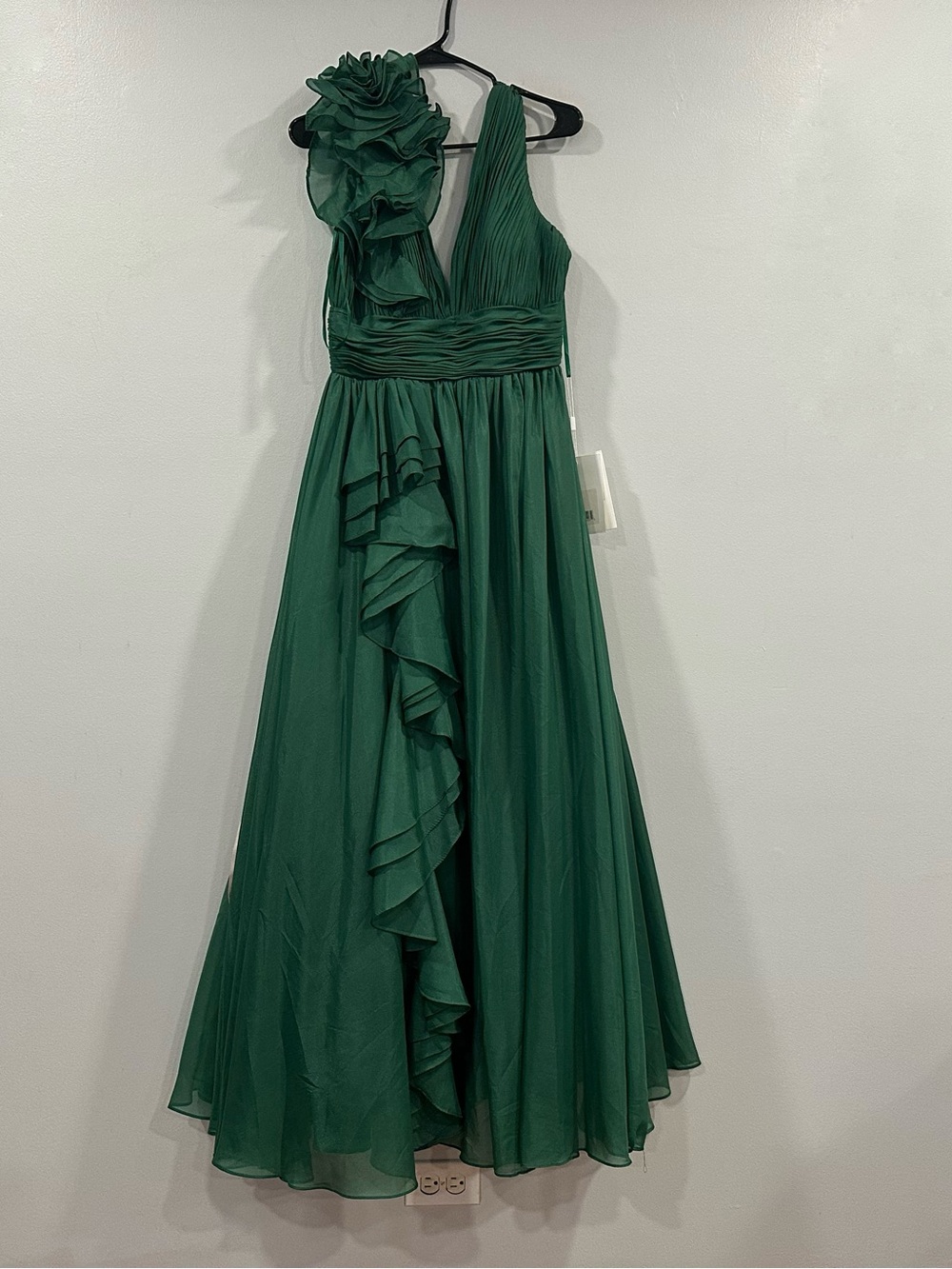 Mac Duggal 48856 Emerald Green Chiffon Ball Gown sz 8